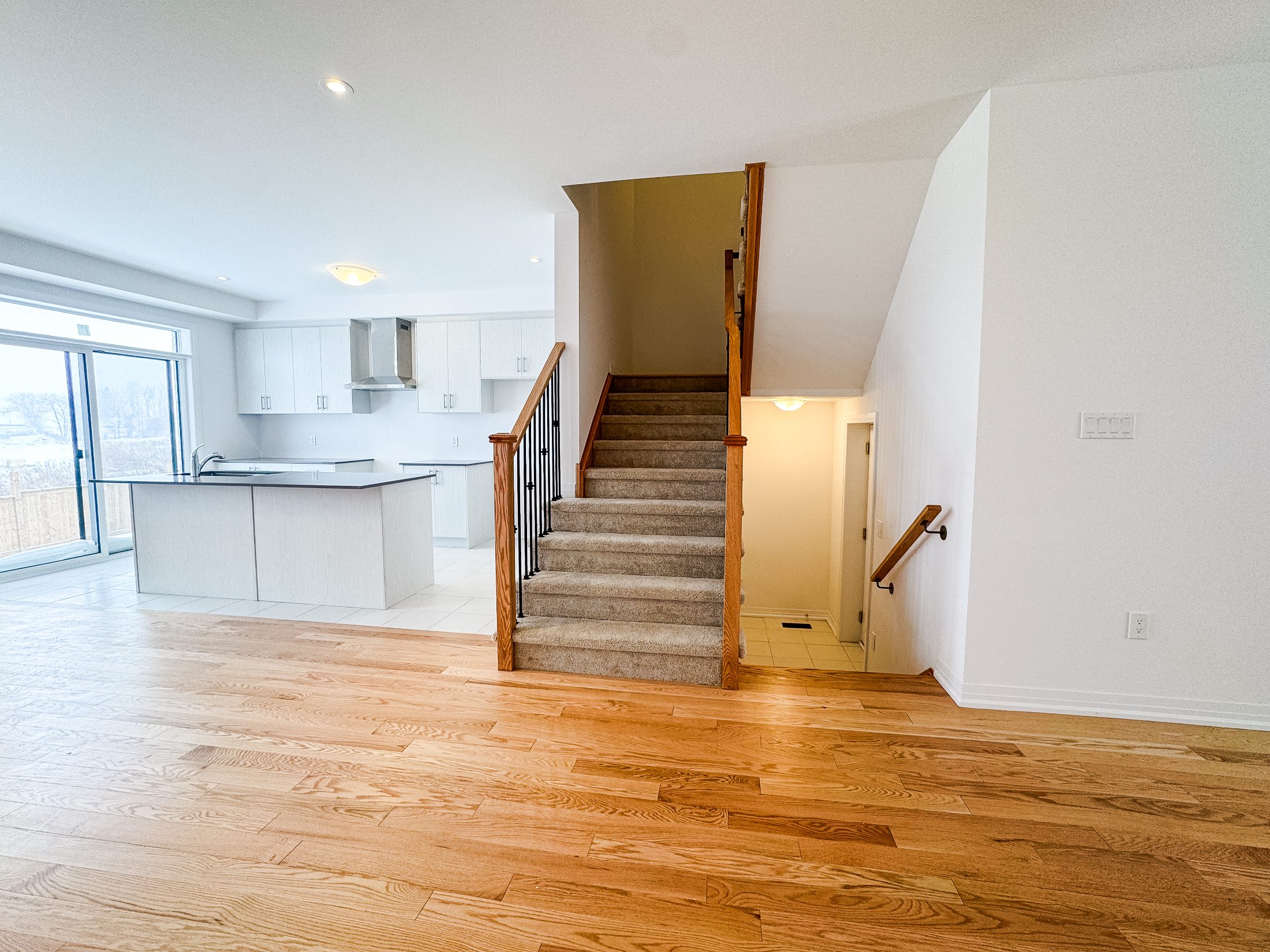 Living Room — 3 Bedroom Entire House in Woodstock for $2,600, Woodstock ON