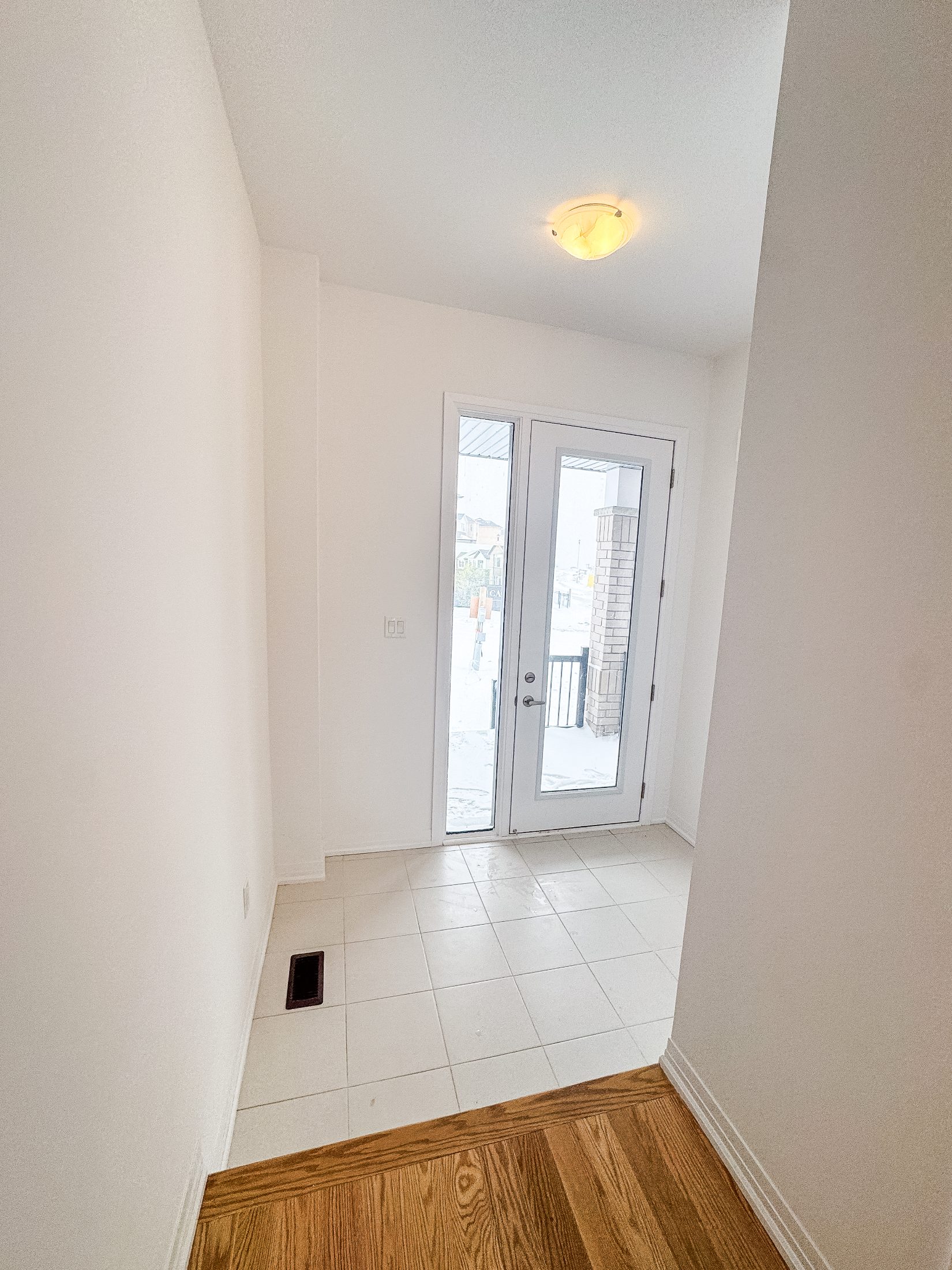 Lobby — 3 Bedroom Entire House in Woodstock for $2,600, Woodstock ON