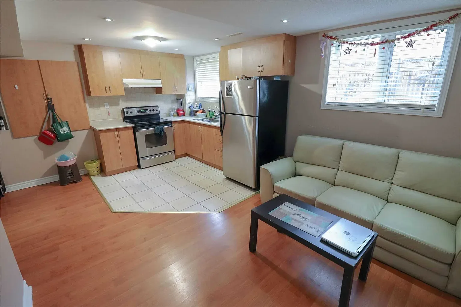 Kitchen — 1 Bedroom Private Room in Brampton for $900, Brampton ON