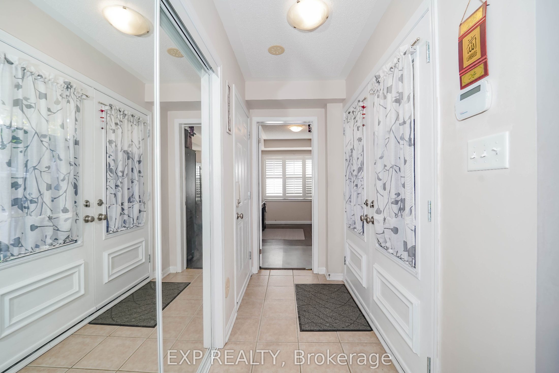 Lobby — 4 Bedroom Townhouse in Toronto for $4,000, Toronto ON