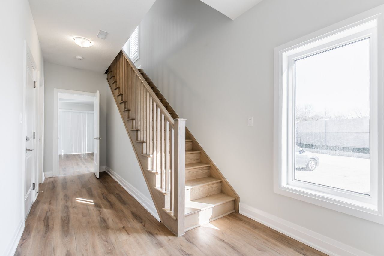 Lobby — 1 Bedroom Room for Rent in Hamilton for $825, Hamilton ON